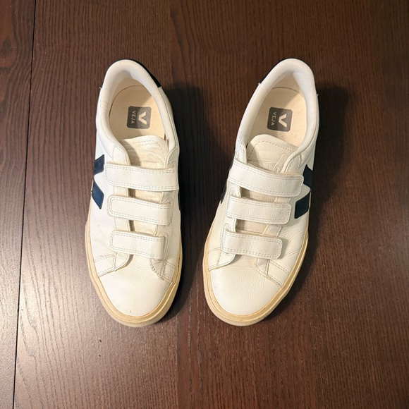 Veja Recife Logo Velcro Tennis Shoes Size 9.5 - Picture 2 of 8